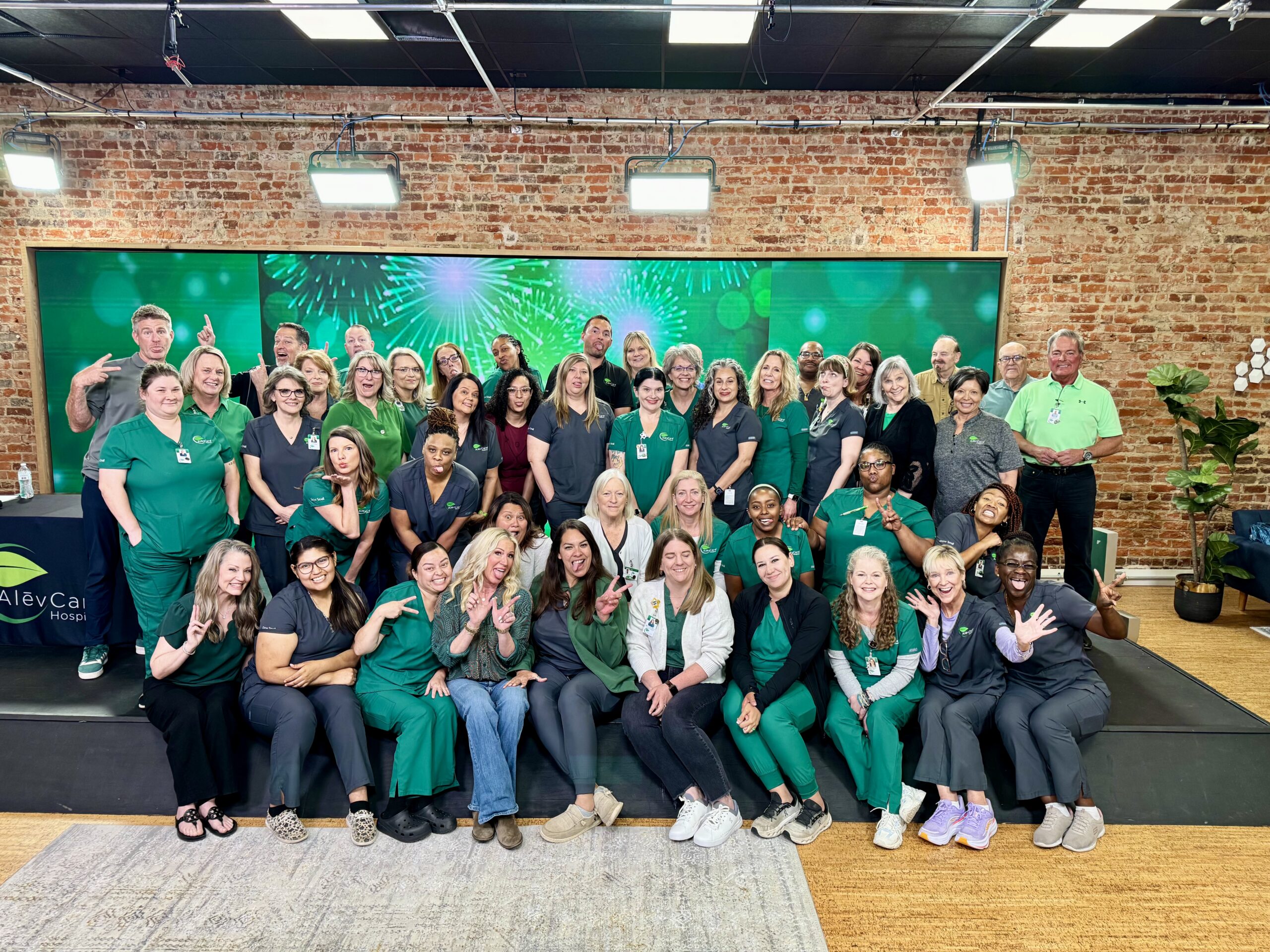 alevcare hospice 2024 annual awards team photo mansfield tx